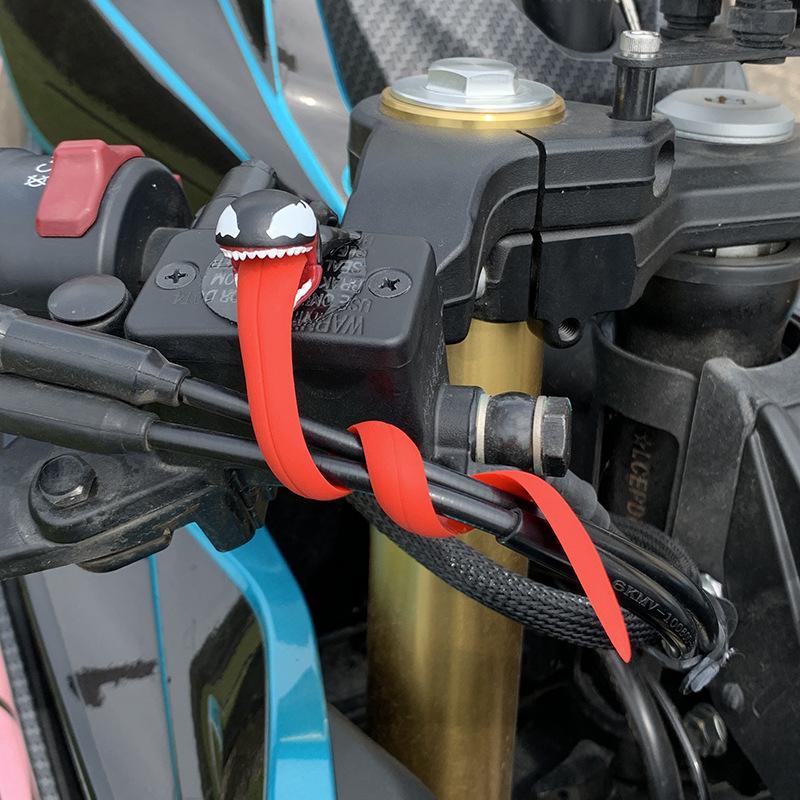 Uroczy uchwyt na kabel USB Ven – Car Cable Organizer recenzja i cena