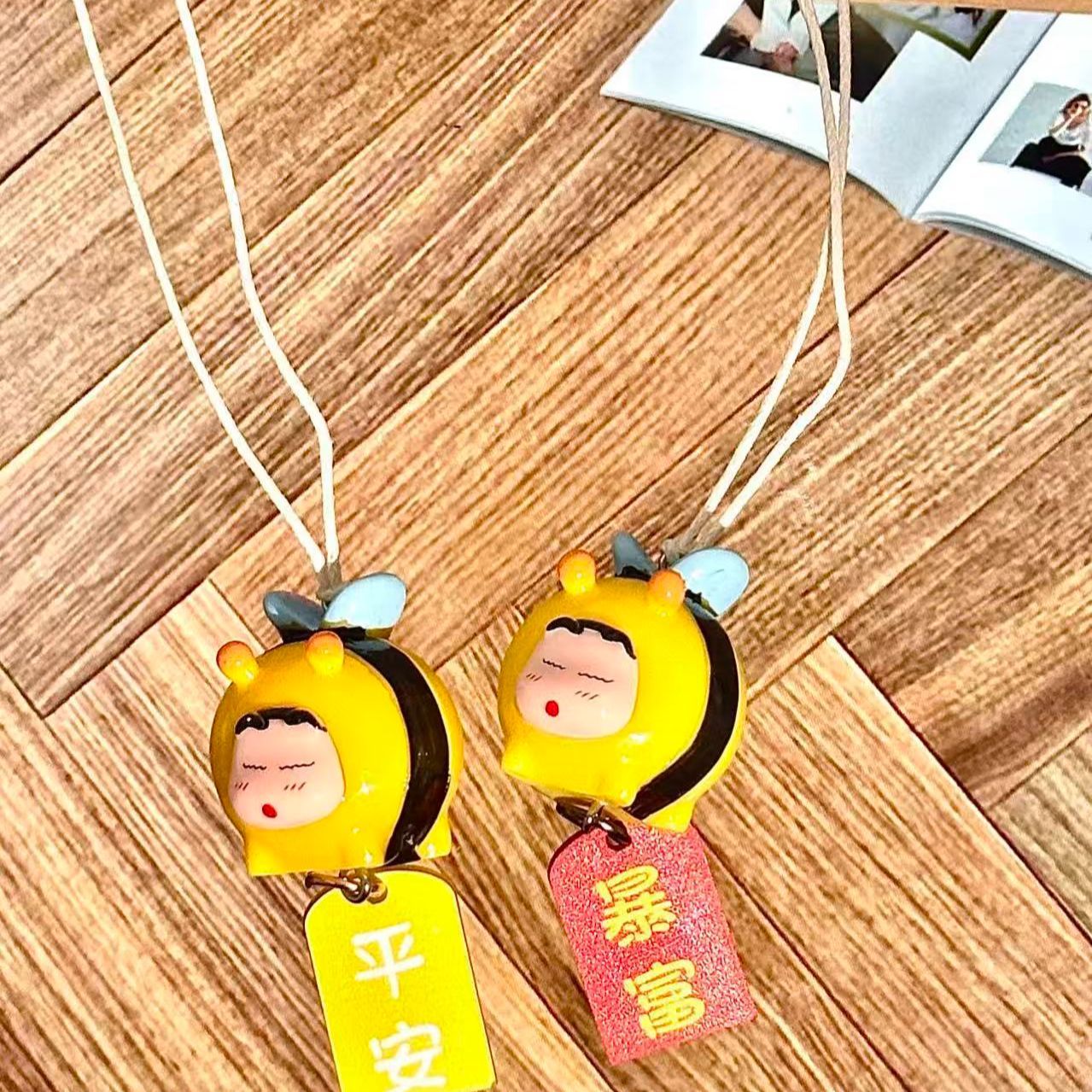 Figurka Crayon Shin-chan Bee C – Car Accessories For Inside recenzja i cena